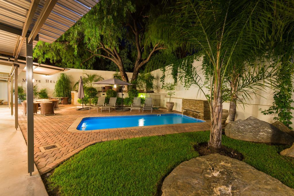 Montebello Guesthouse Windhoek Buitenkant foto