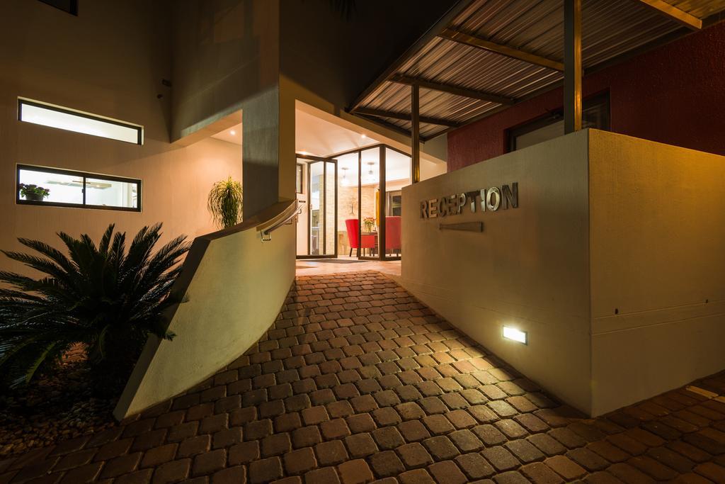 Montebello Guesthouse Windhoek Buitenkant foto