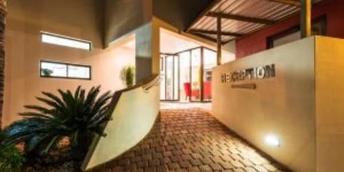 Montebello Guesthouse Windhoek Buitenkant foto